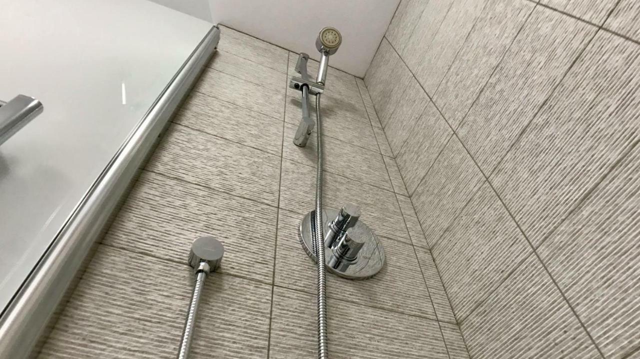 卡萨弗雷萨-城堡山公寓 邓迪 外观 照片